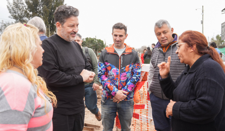 Merlo: comenzó la obra hidráulica en el Arroyo Granaderos