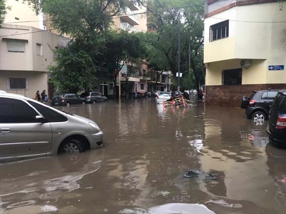 "Ciclogénesis en CABA": cayeron más de 80 milímetros en una hora y varias zonas de la capital quedaron bajo el agua 2 WhatsApp Image 2025 08 19 at 10.04.56