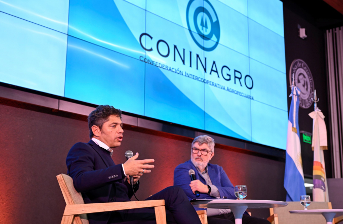 CABA: Kicillof participó del Congreso Internacional de CONINAGRO en la Bolsa de Cereales