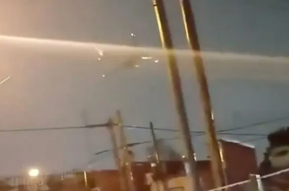 La Matanza: avión en emergencia sobrevoló a baja altura antes de aterrizar en Ezeiza