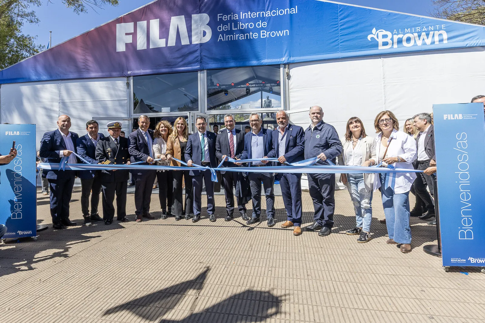 Cascallares inauguró la 9° Feria Internacional del Libro en el aniversario de Almirante Brown