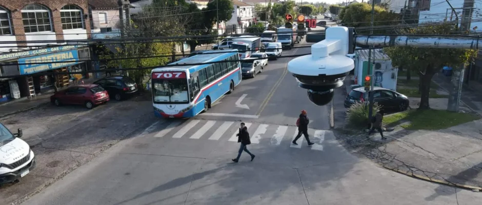 multimedia.grande.a0f134d1e518ce26.Z3JhbmRlLndlYnA