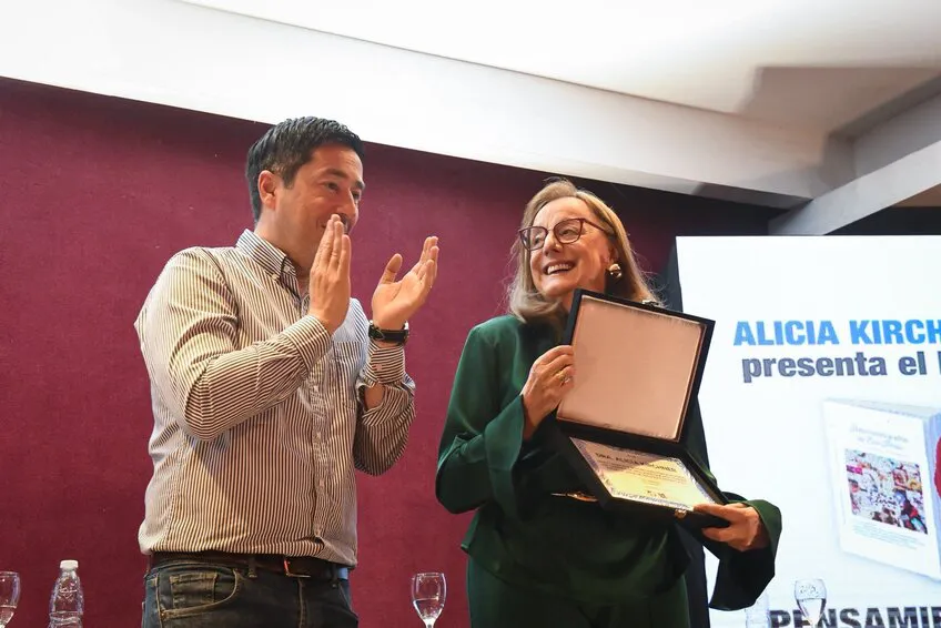 Malvinas Argentinas: Nardini reafirmó su compromiso con “un Estado presente, solidario y cercano”