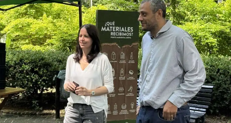 Captura de pantalla 2025 12 03 235053