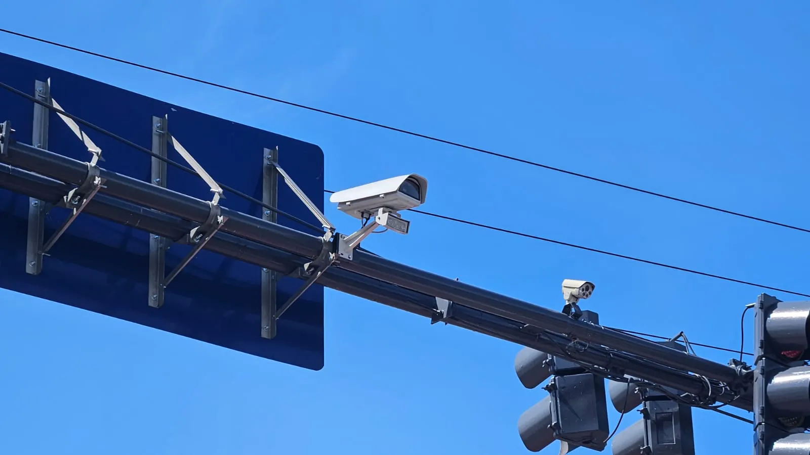 San Isidro: El municipio amplió el sistema de seguridad en La Horqueta con cámaras 4K y lectoras de patentes