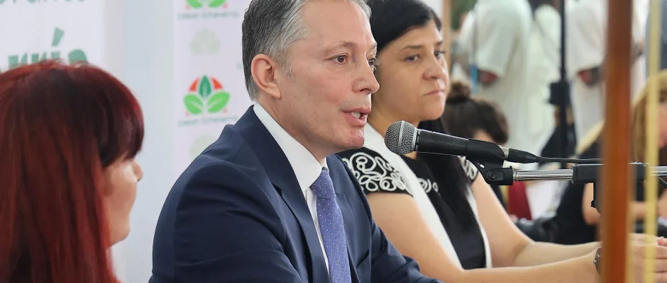 multimedia.grande.a9d794afe57c21c5.Z3JhbmRlLndlYnA 1