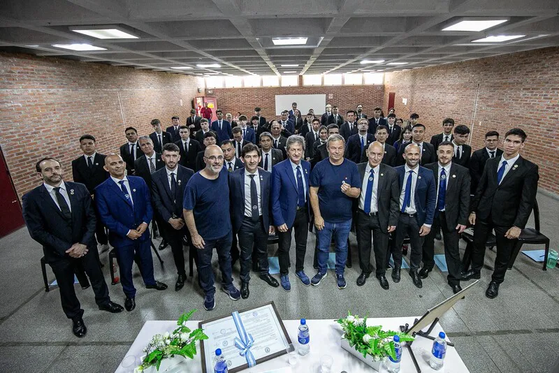 multimedia.normal.89f8149f65f07714.bm9ybWFsLndlYnA