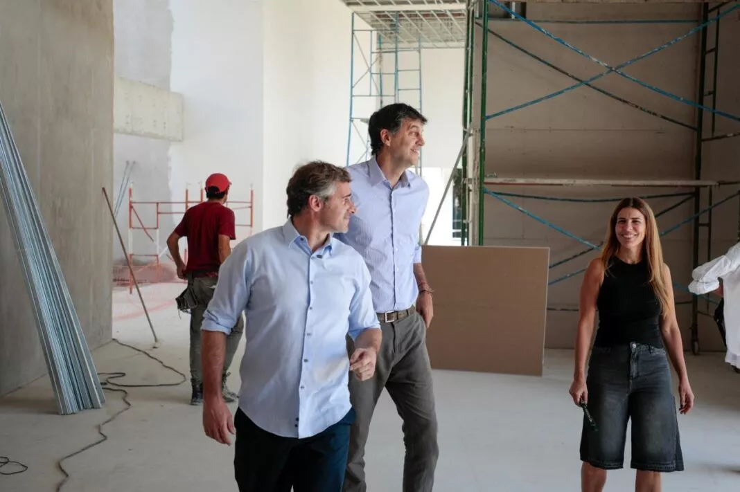 Pilar: Achával supervisó el avance del nuevo edificio de la Universidad Nacional de Pilar