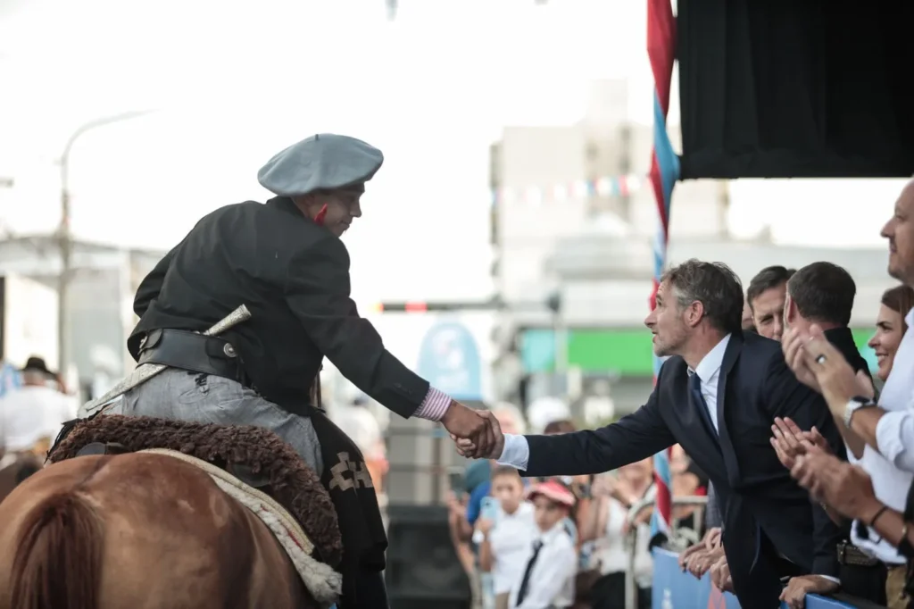 Pilar: Achával encabezó el aniversario del Tratado del Pilar y destacó su valor federal 2 multimedia.grande.86df397ae631ebdc.Z3JhbmRlLndlYnA