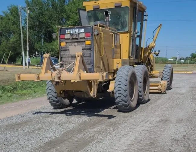 Presidente Perón: con fondos propios, el Municipio intensifica obras viales y recambio de luminarias