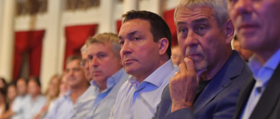 multimedia.grande.92ef4552607957b5.Z3JhbmRlLndlYnA