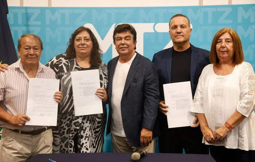 La Matanza: Espinoza renovó el gabinete y convocó a un “movimiento de unidad nacional”