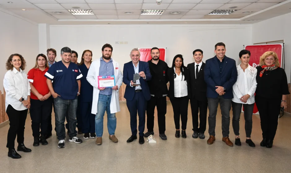 multimedia.grande.95388a3b04ae1f54.Z3JhbmRlLndlYnA