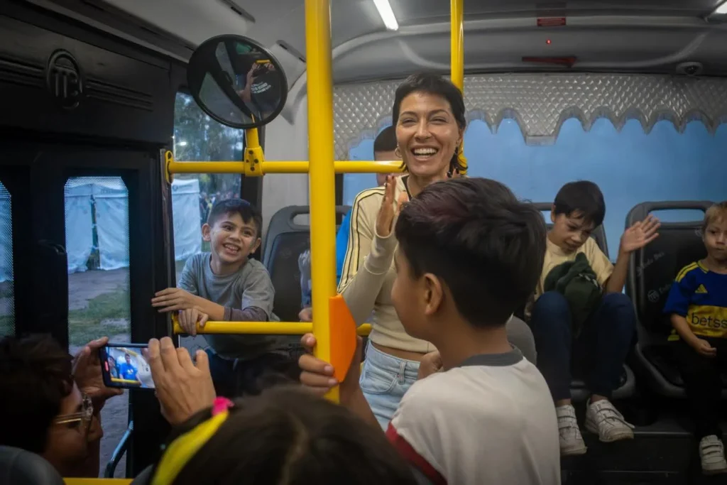 Quilmes: Mieri y Mendoza participaron de una jornada de concientización sobre el autismo 2 multimedia.grande.9b4e9bcb520e0cee.Z3JhbmRlLndlYnA