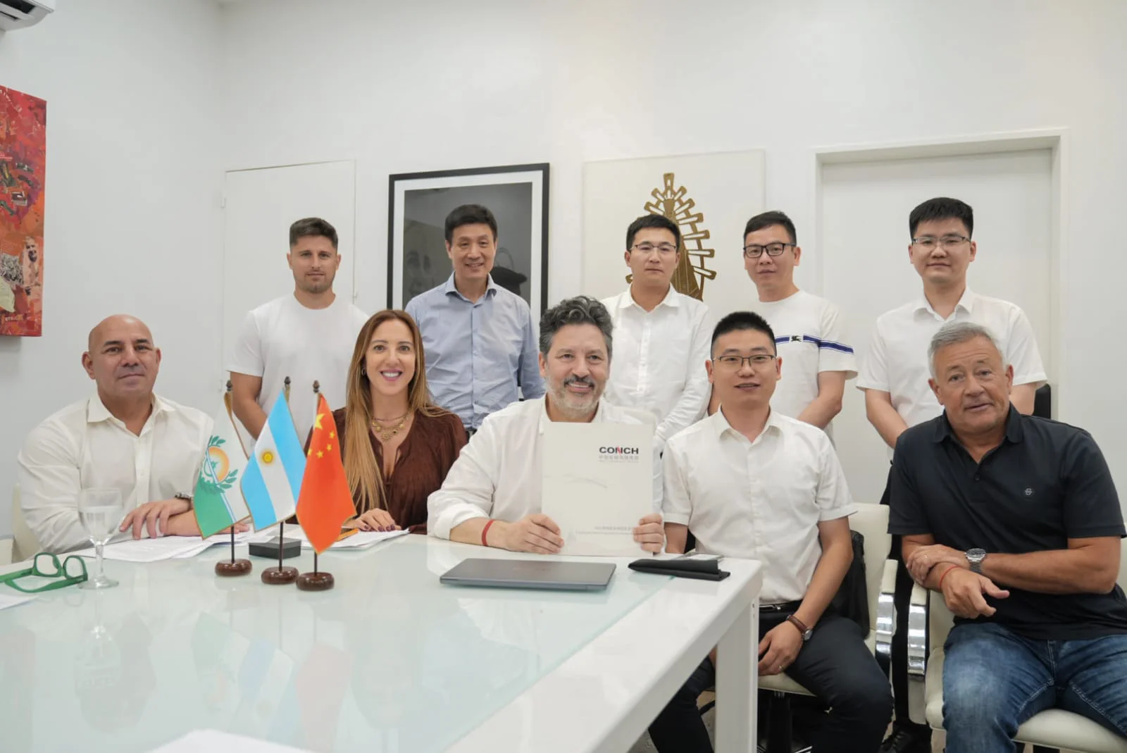 Merlo: Menéndez celebró la llegada de una empresa internacional y destacó el impacto en el empleo