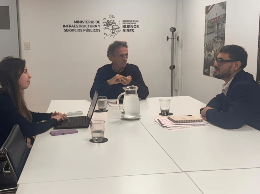 Saavedra: Nebot avanzó en gestiones por vivienda, obras y proyectos culturales en La Plata