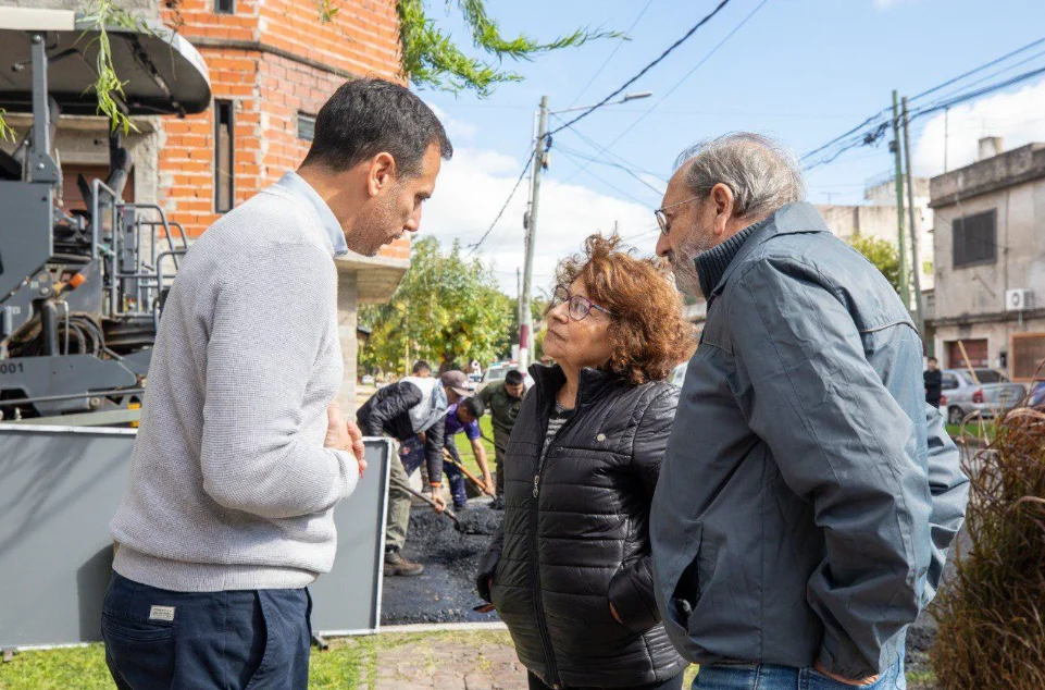 Lanús: avanzan obras de repavimentación con 11 frentes activos en el distrito