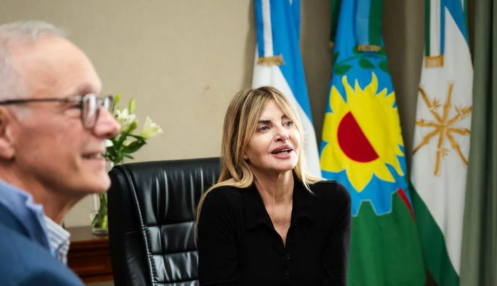 Cañuelas: Fassi se reunió con Gollán y destacaron el rol de la Escuela de Enfermería