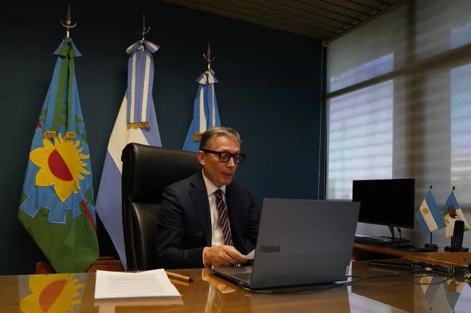 Fernando Gray recordó la Noche de los Bastones Largos y defendió la universidad pública