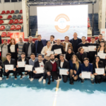 Exaltación de la Cruz: entregaron computadoras y avanzaron con nuevas obras y mejoras educativas