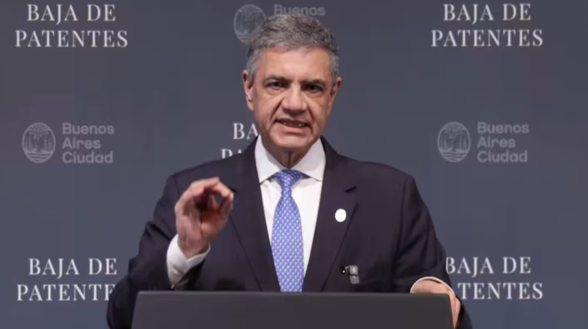 CABA: Jorge Macri anunció una baja de patentes para 2027 y una exención para autos de más de 20 años
