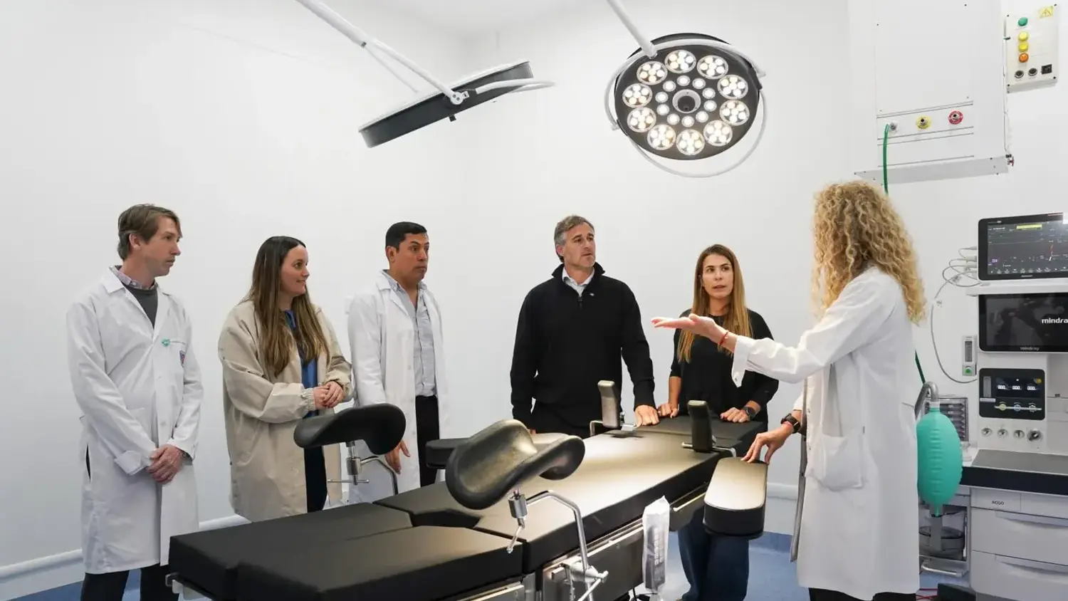 Pilar: Achával presentó nuevos quirófanos en el Hospital Sanguinetti y destacó las obras de modernización